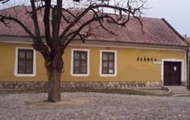 Czóbel Múzeum